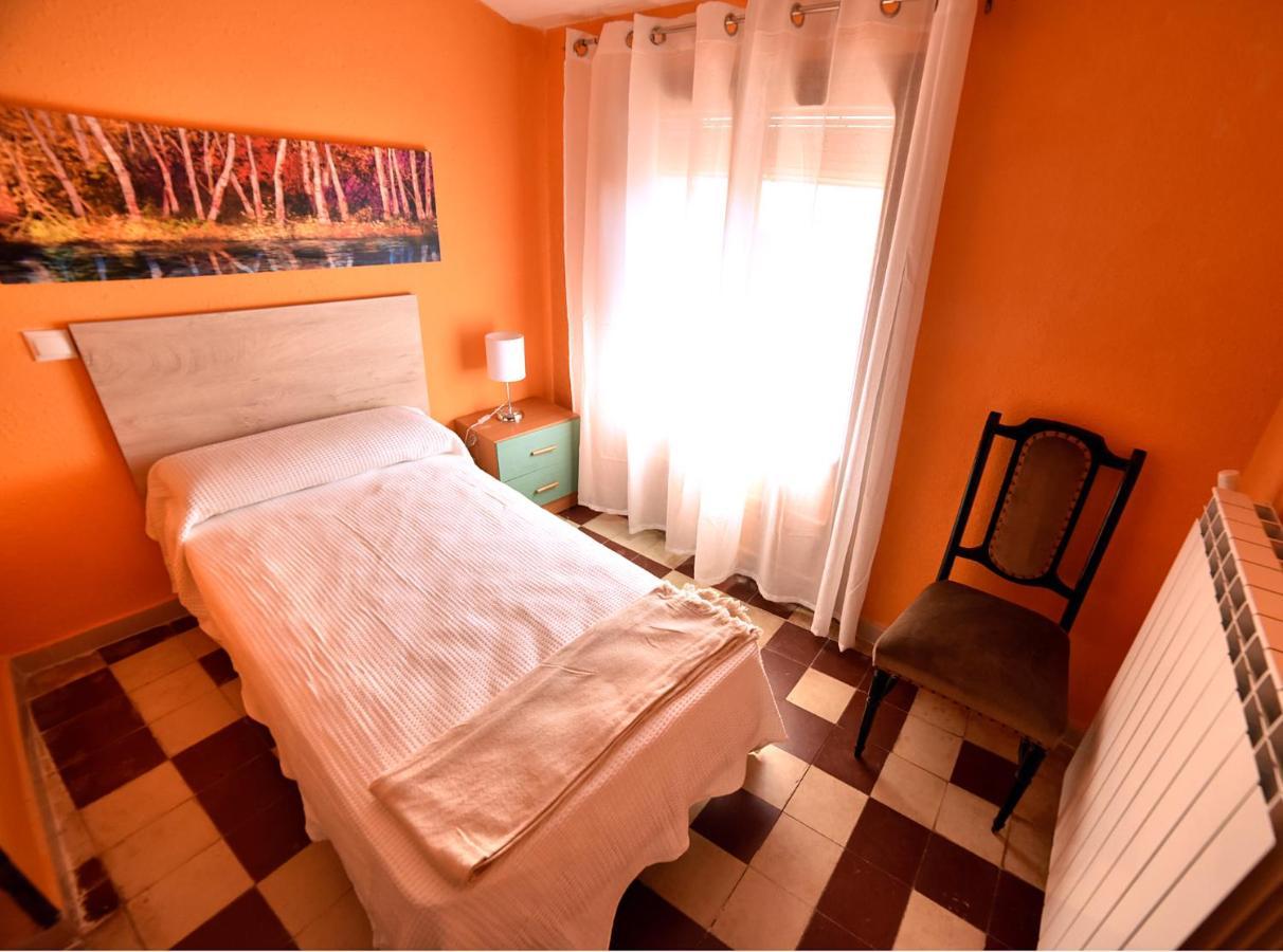 Posada-18 Villa Malon ภายนอก รูปภาพ