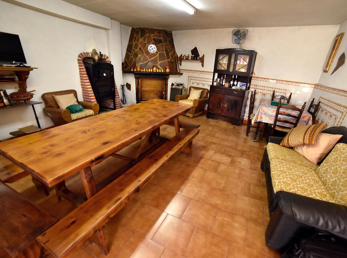 Posada-18 Villa Malon ภายนอก รูปภาพ