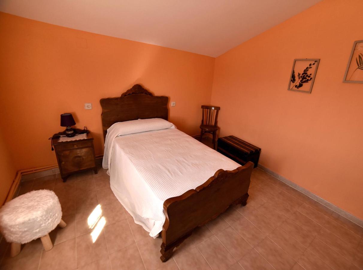 Posada-18 Villa Malon ภายนอก รูปภาพ