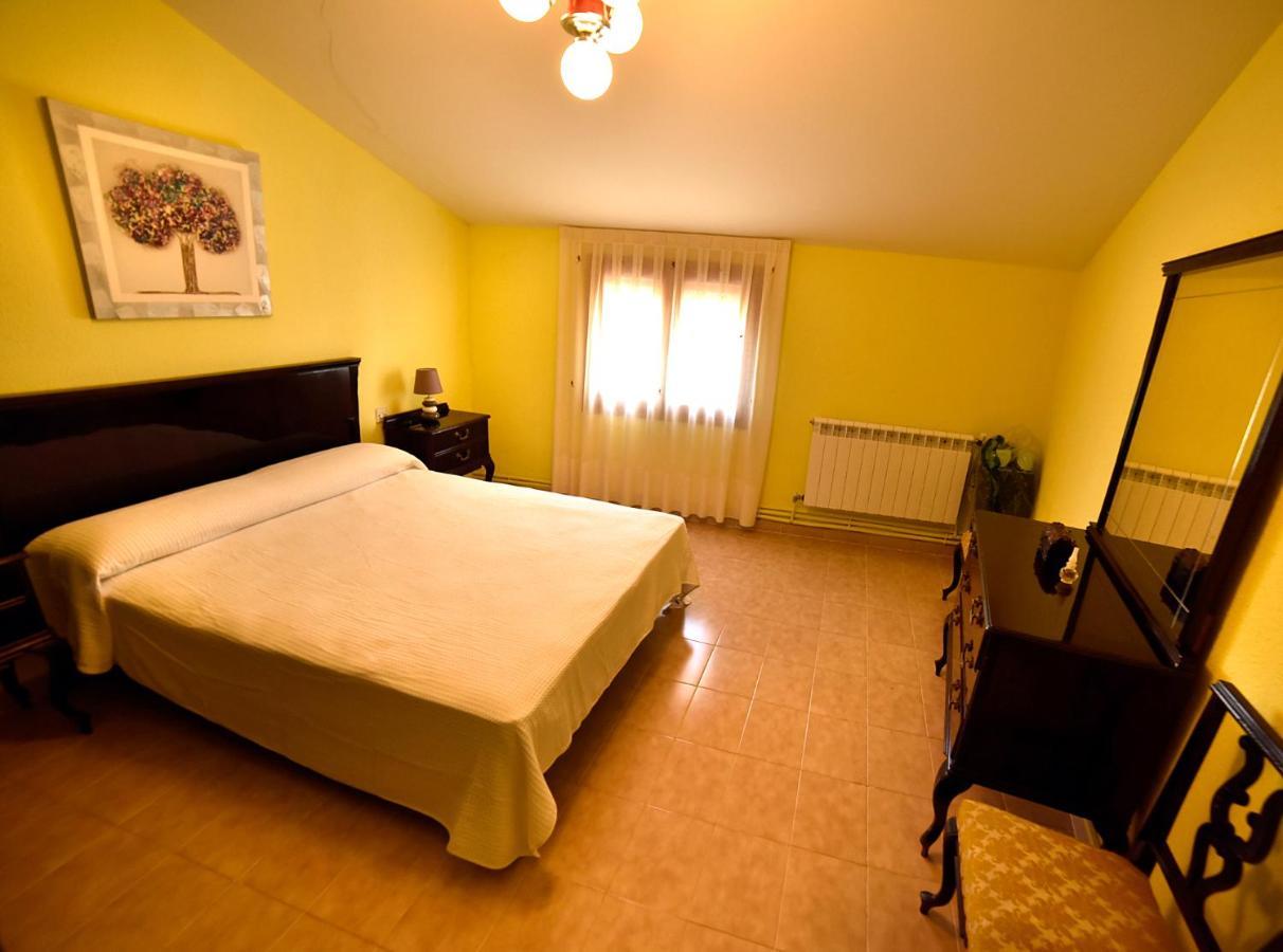 Posada-18 Villa Malon ภายนอก รูปภาพ